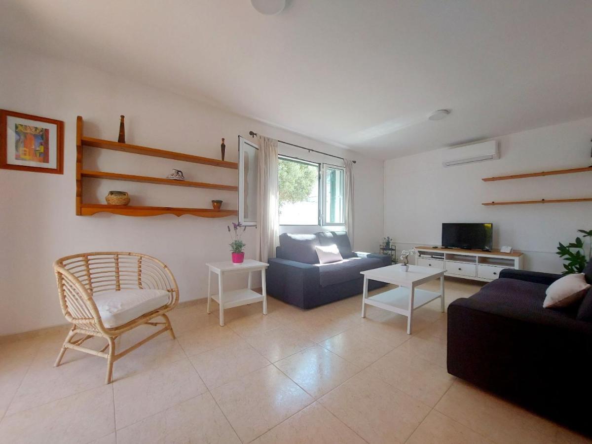 Villa Limon Cala Blanca  Kültér fotó